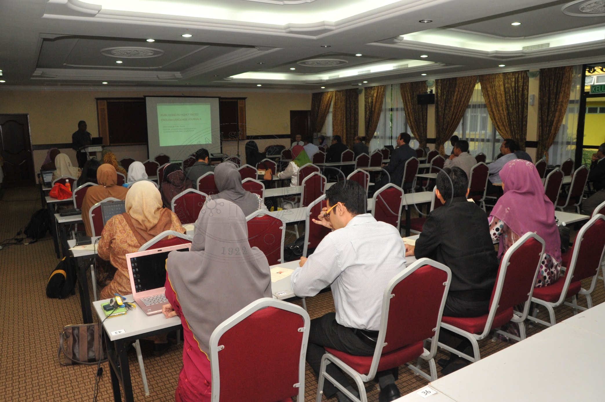 PRO 14 32 EXPERT PRO 7353